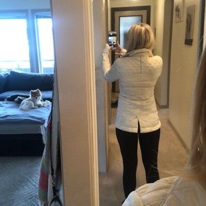 Lululemon Athletics down feather filled half zip